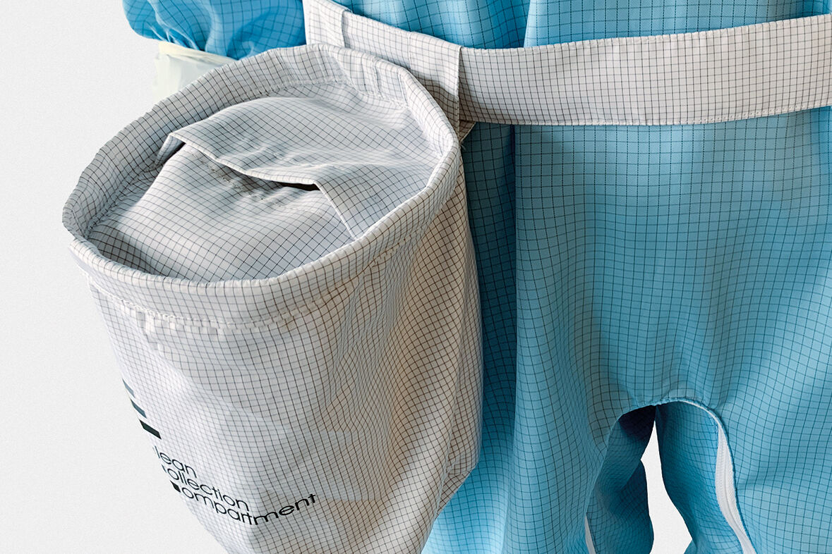 Bag at waist with integrated belt